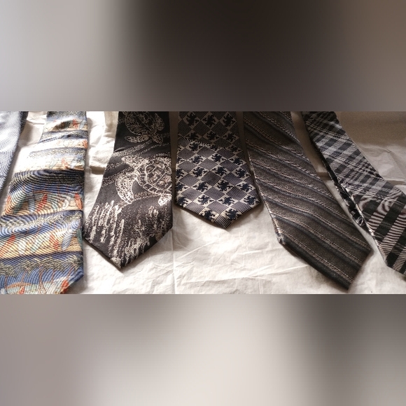Designer and Vintage Tie Collection. SIX FOR ONE BUNDLE. Black Tones. - Picture 4 of 11